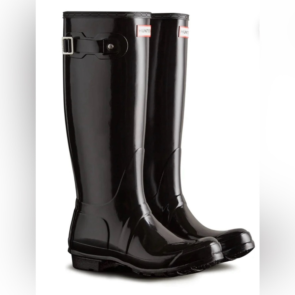Hunter Glossy Black Rain Boots
